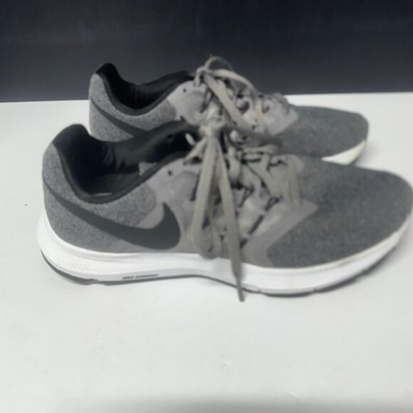 Nike Run Swift Woman's Size 8 - Picture 7 of 10